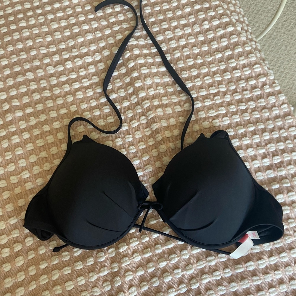 Victoria’s Secret Underwire Bikini Top NWOT